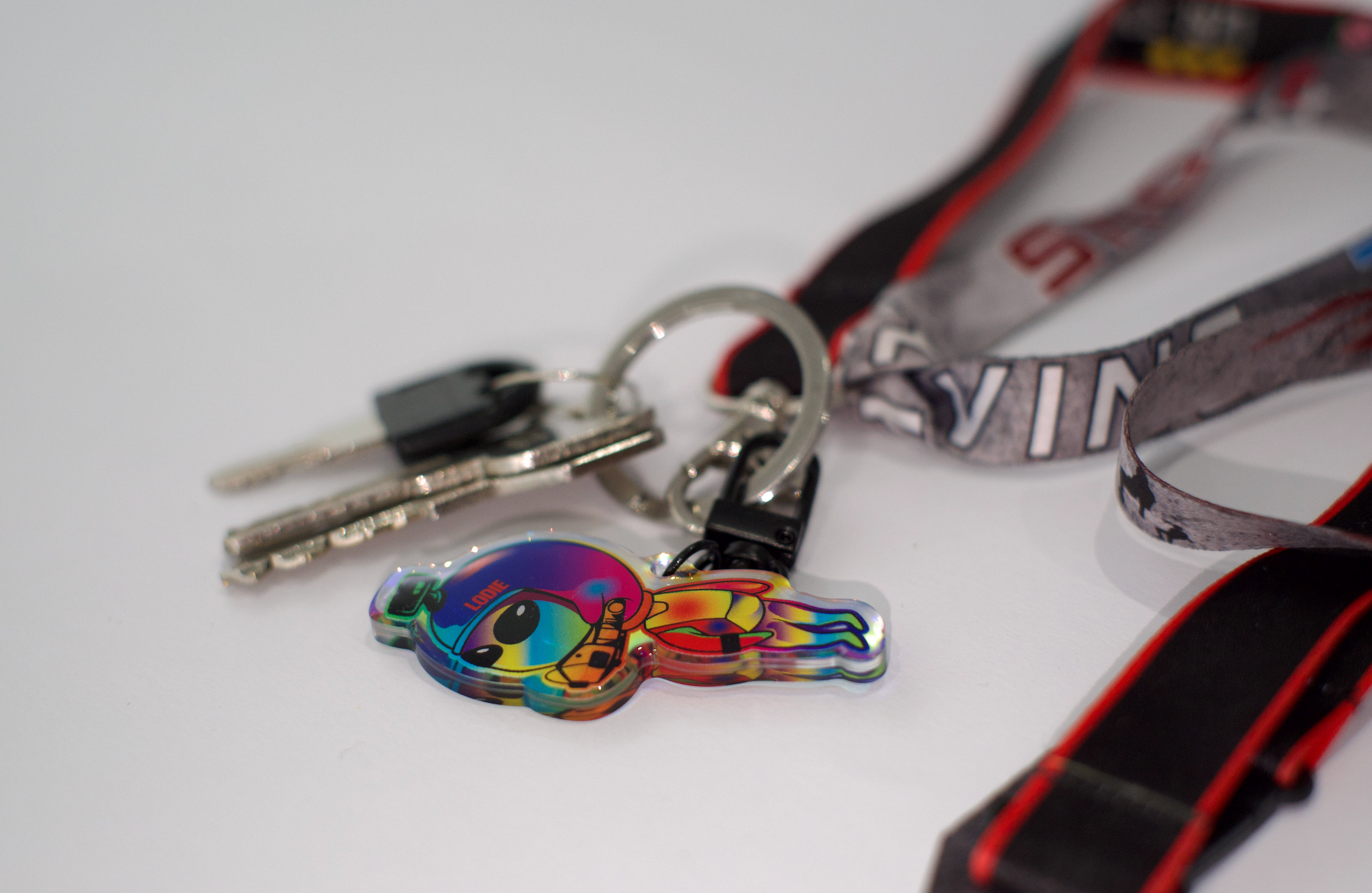 HOLO x KEYCHAIN